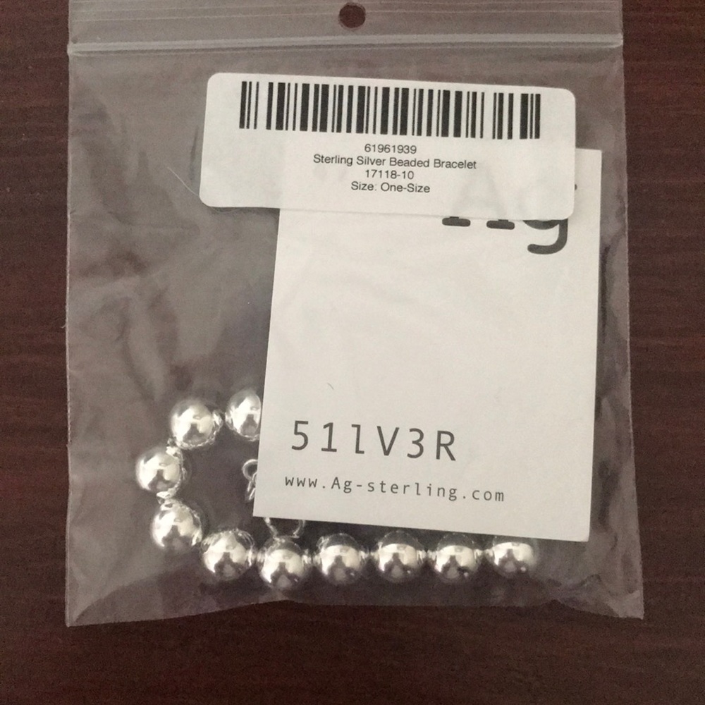 Silvertone Beaded Bracelet - Picture 4 of 4